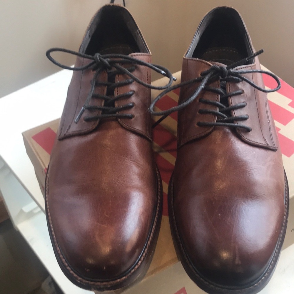 Men’s shoes